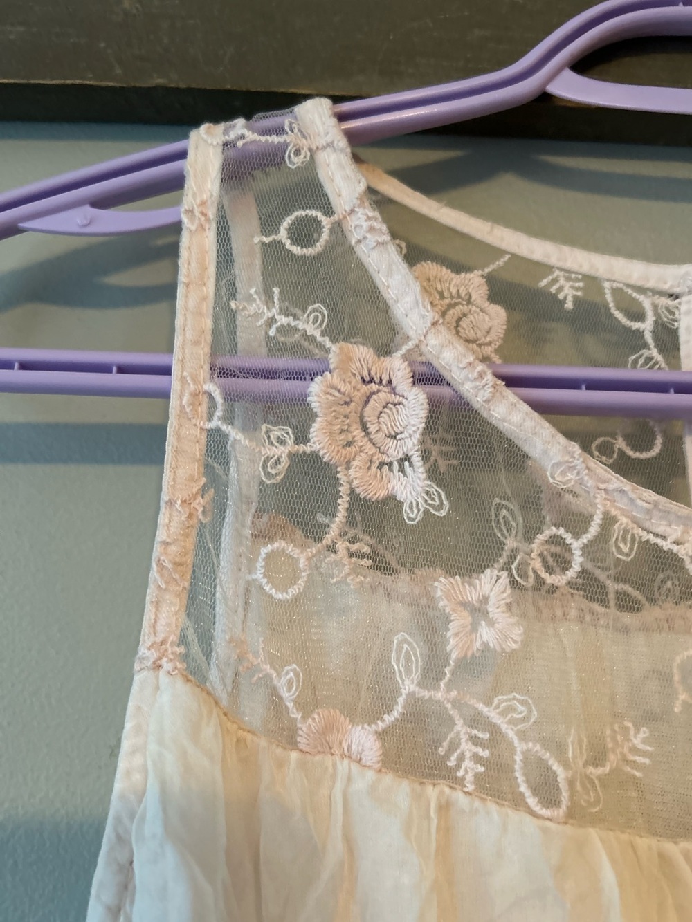 Silk top - Picture 3 of 15